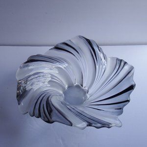 Fantail Crystal Smoked Gray/Frosted Glass Bowl